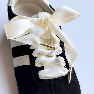 Leo & Lee Studio - Satin Sneaker Laces with Gold Aglets – Luxe Shoe Accessory