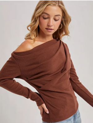 One off shoulder top hazelnut- Bluivy