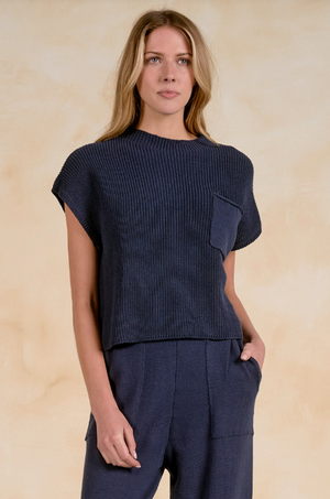 Ribbed cap sleeve top with pocket-elan sw11480