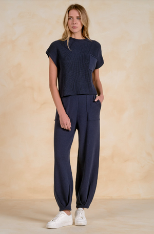 Ribbed cap sleeve top with pocket-elan sw11480
