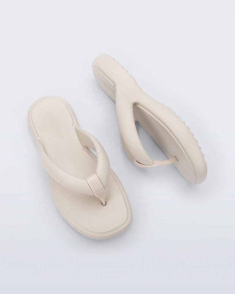 Free Low Flip Flop in Beige - Melissa