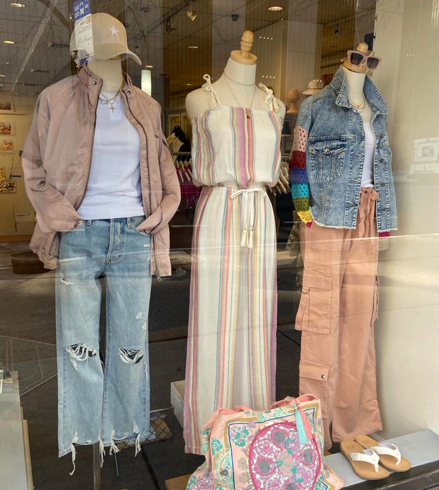 Women's Chicago Swimwear and Activewear Boutique