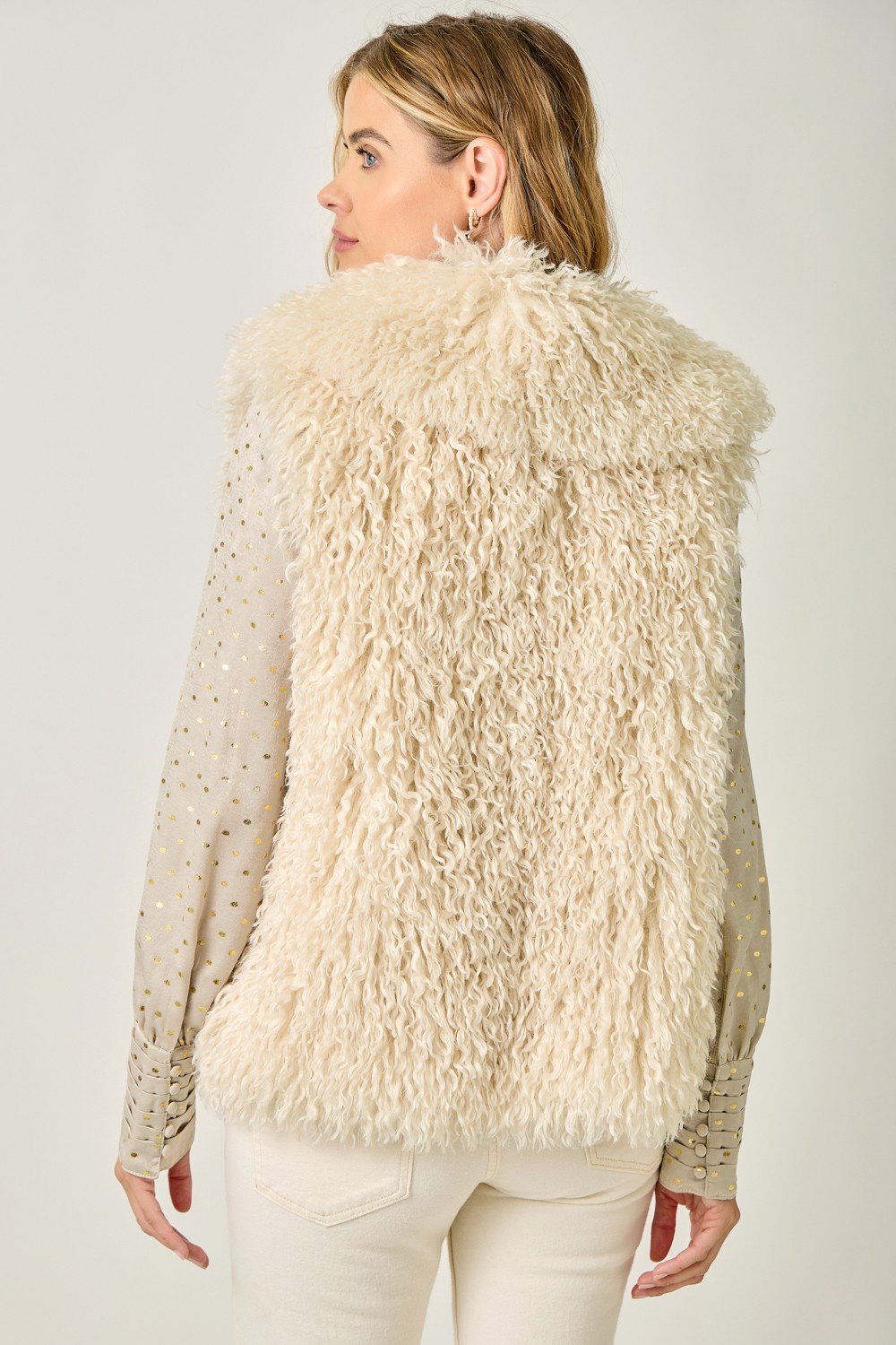 Shaggy Faux Fur Vest in Ivory - Mystree