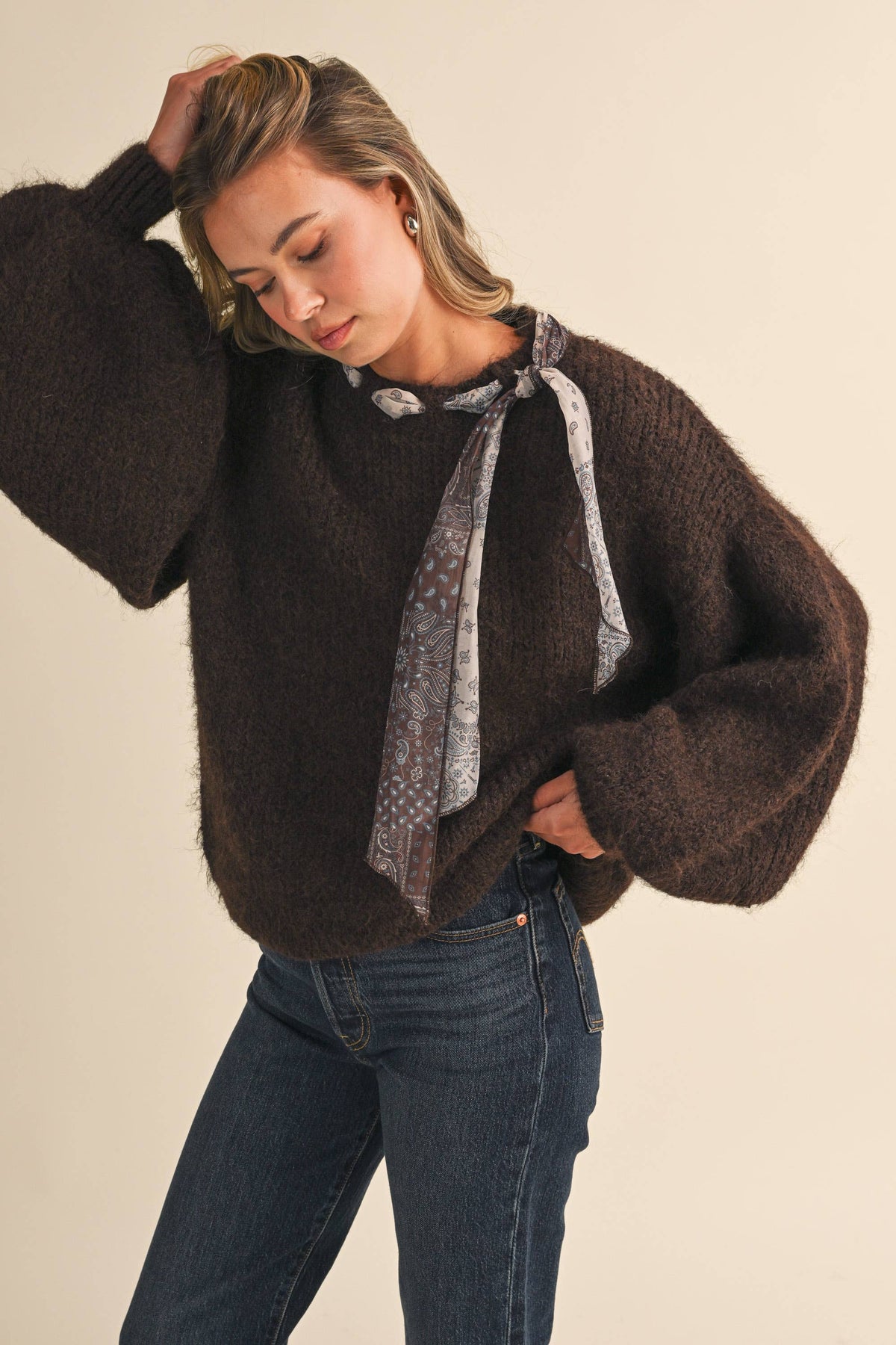 CREW NECK SATIN SCARF SWEATER- Klesis - IT4906