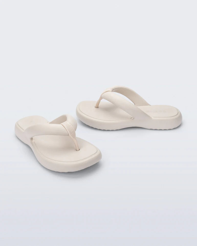 Free Low Flip Flop in Beige - Melissa