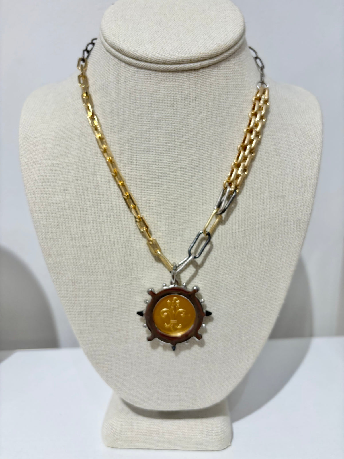 BMR Coin Necklace CB595-N