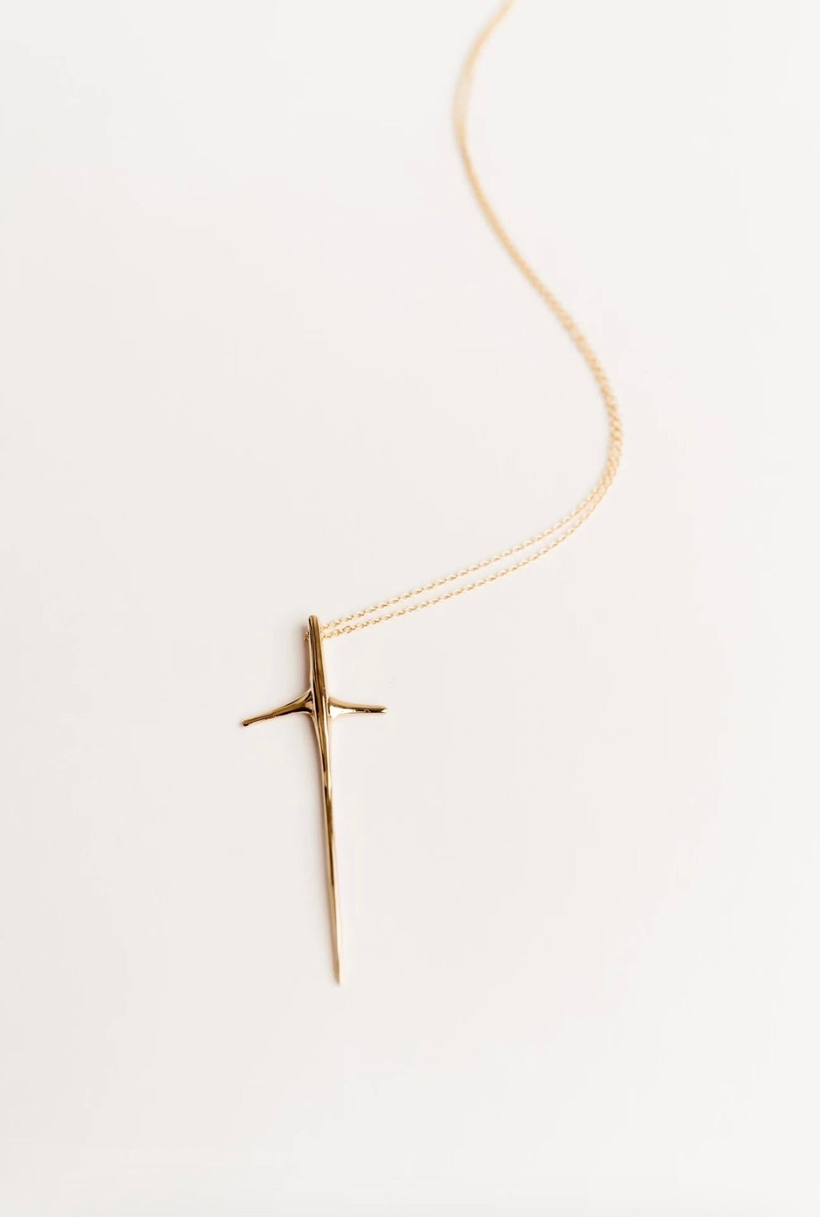 Thorny Cross necklace Theadora
