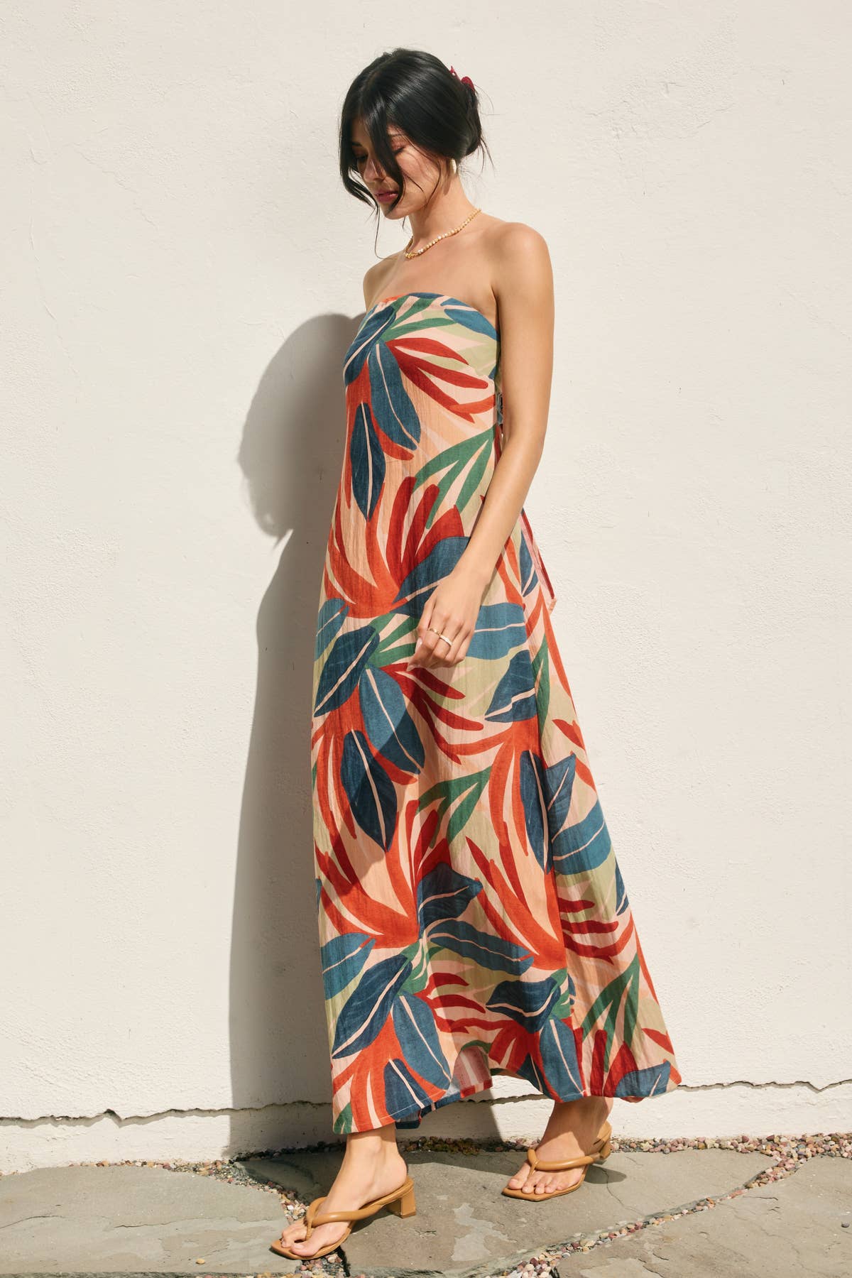 Tropical Leaf Strapless Tie Back Maxi Dress-Dress Forum
