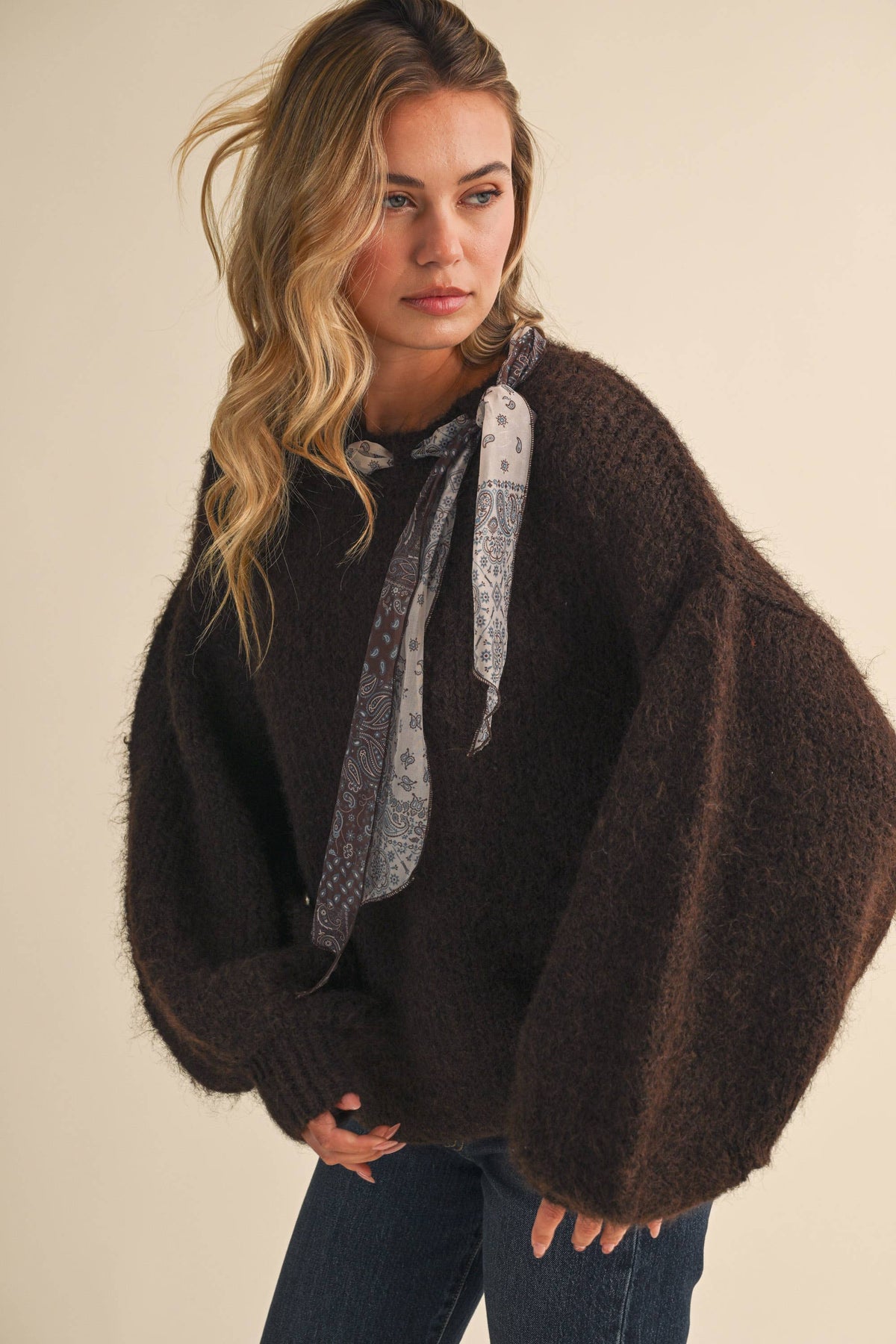 CREW NECK SATIN SCARF SWEATER- Klesis - IT4906