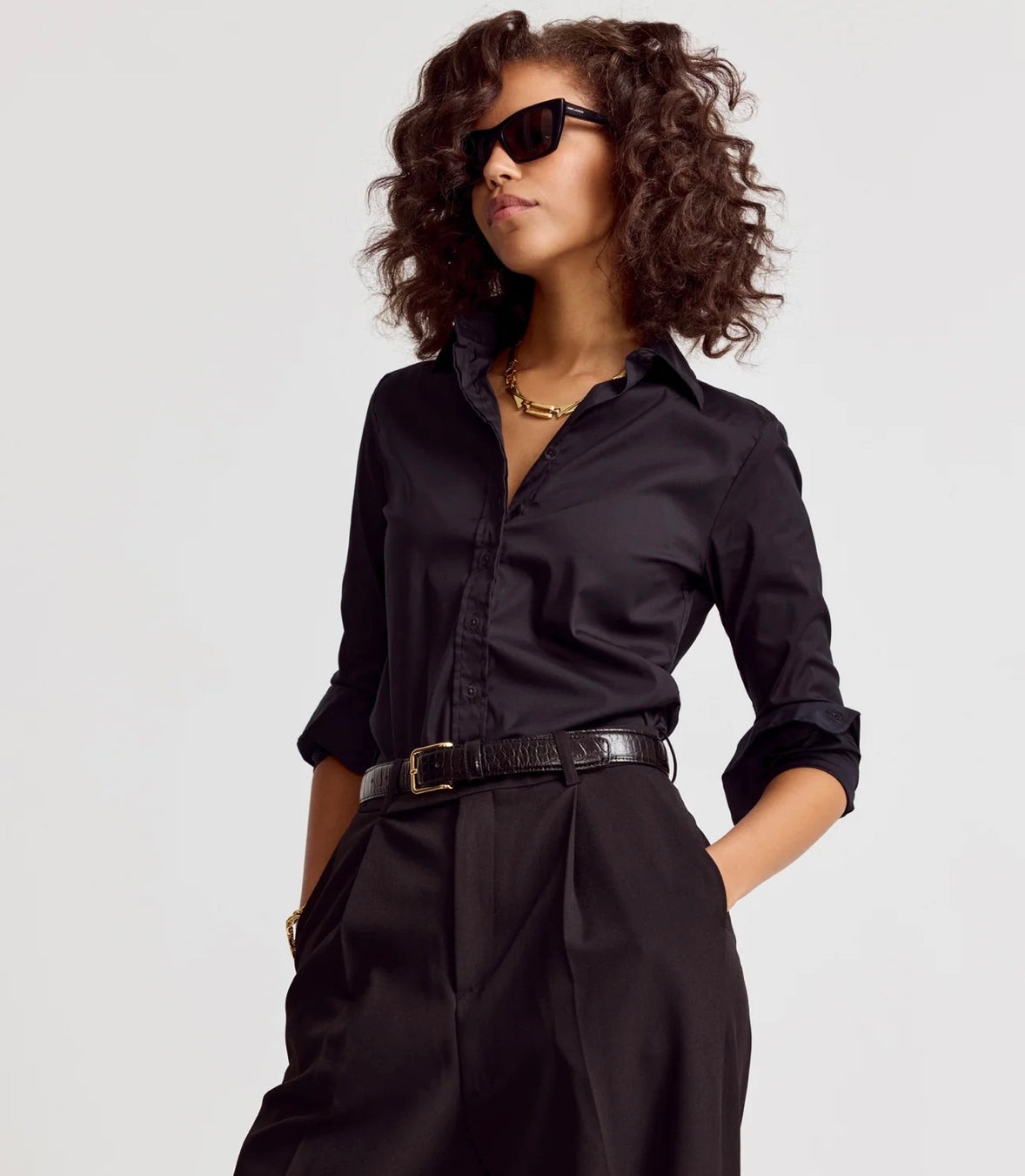 The essentials Icon shirt black-The Shirt