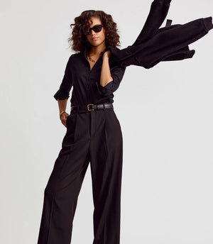 The essentials Icon shirt black-The Shirt