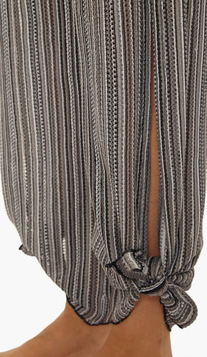 Seaside slit pant blk-Becca 1051671