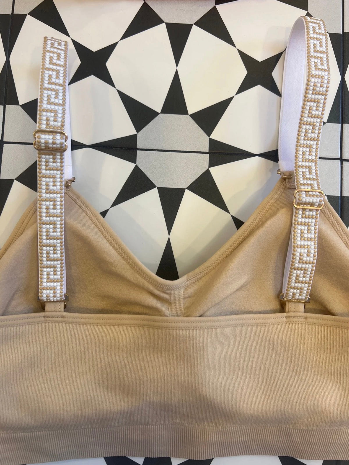 Luxe Stud on basic nude bra-Strap-its