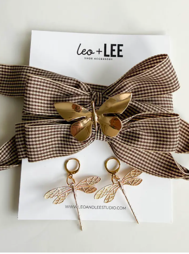 Heritage winged charm and shoe lace set-Leo + Lee