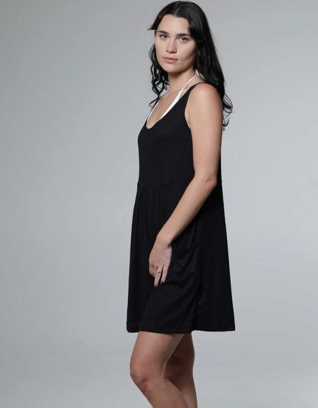 Bondi deep pocket dress blk-J. Valdi J29236