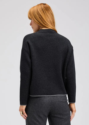 Neru Collar Sweater in Black - Zaket & Plover