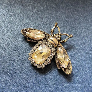 Vintage Glam Bee Brooch-Magnifique Hearts