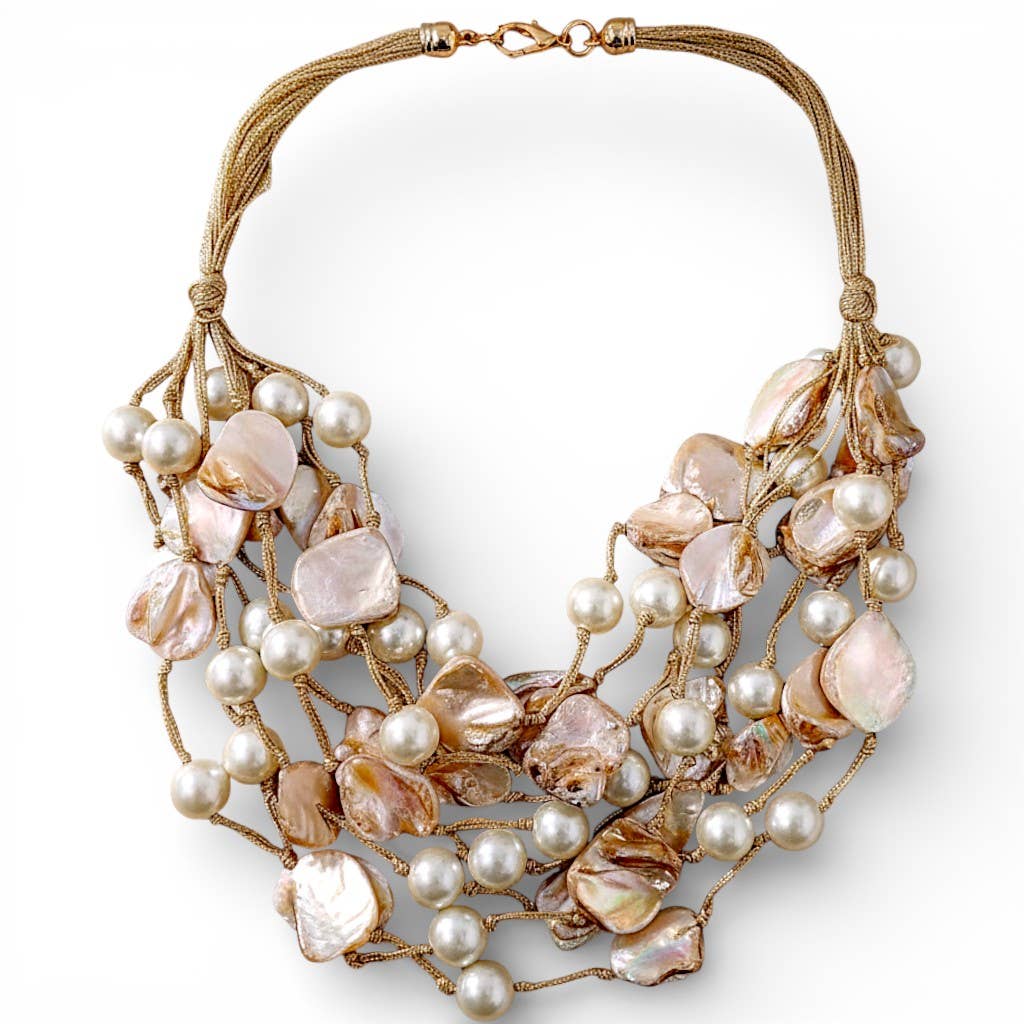 Chunky Shell & Pearl Necklace-Bijoux Envie