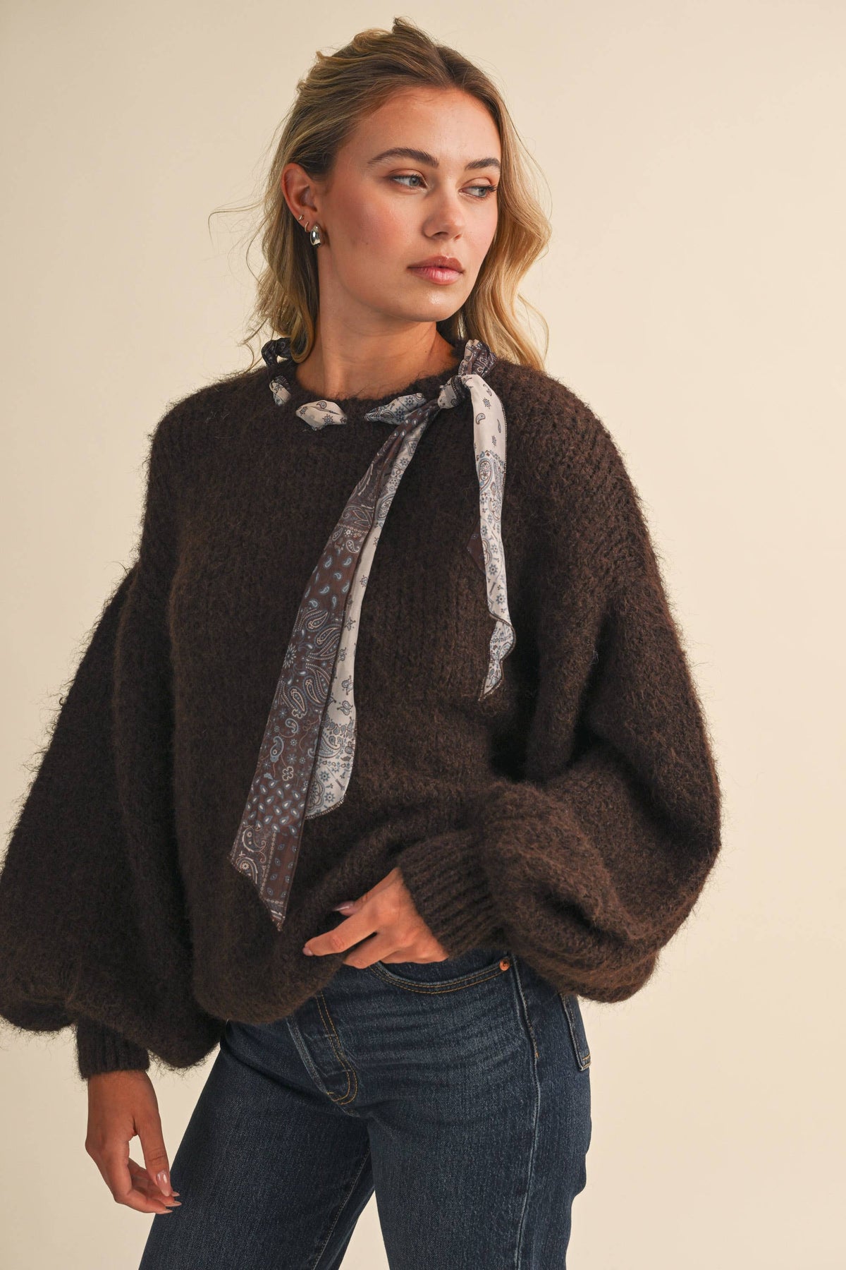 CREW NECK SATIN SCARF SWEATER- Klesis - IT4906