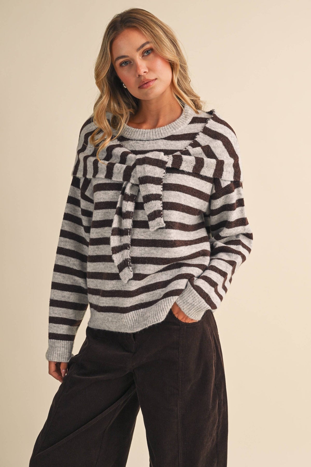 STRIPED SWEATER WITH SCARF SET-  Klesis - IT4895