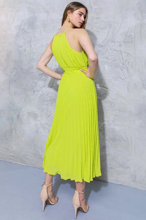 Flying Tomato Lime Pleated Solid Midi Dress