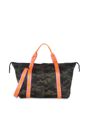 Haute Shore - Trip Weekender Bag (Morgan, Green Camo w/Orange & Pink Straps) alt view 5