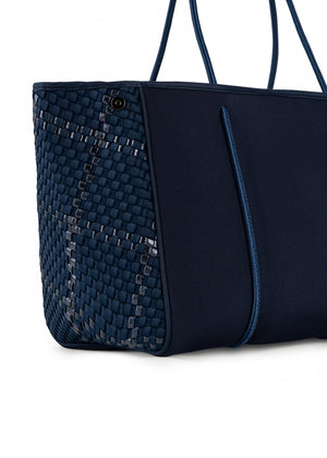 Haute Shore - Greyson Fierce View 3