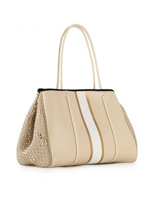 Haute Shore - Greyson Fierce View 2