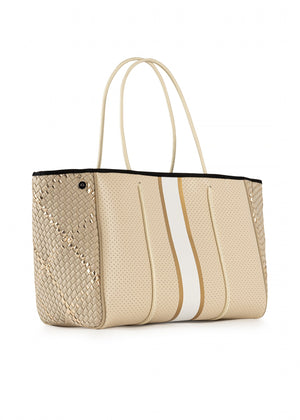 Haute Shore - Greyson Fierce View 4