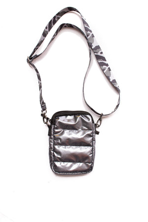 Haute Shore - Casey Puffer Neoprene Cell Phone Case (Puffer, Metalic Silver) alt view 2