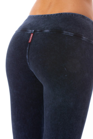 Hard Tail Forever - Flat Waist Ankle Legging (W-452, Dark Blue Mineral Wash) alt view 3