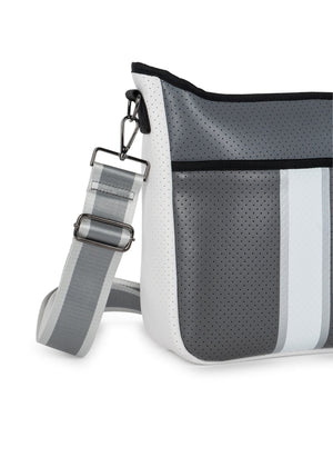 Haute Shore - Blake Femme Crossbody Tote alt view 2