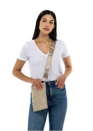 Haute Shore - Shay Buff Woven Phone Bag (Beige w/Gold Metallic Accents) alt view 5